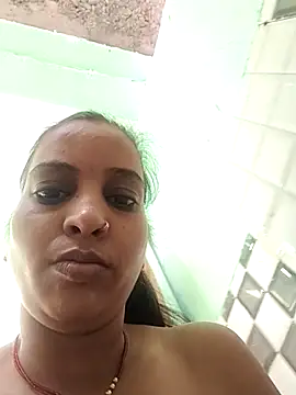 Hotty-Nidhi online show from 15, 12, 2025