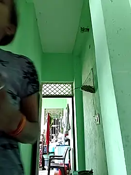 Hotty-Nidhi online show from 11, 7, 2026