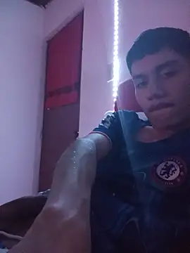 Snapshot of Zeusomauricio chatting on 16, 6, 2026 Zeusomauricio online show from 16, 6, 2026