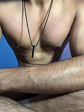 Snapshot of HARSHHU01 chatting on 20, 3, 2025 HARSHHU01 online show from 20, 3, 2025