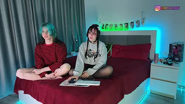 Snapshot of h3ntai_baby chatting on 20, 9, 2025 h3ntai baby online show from 20, 9, 2025