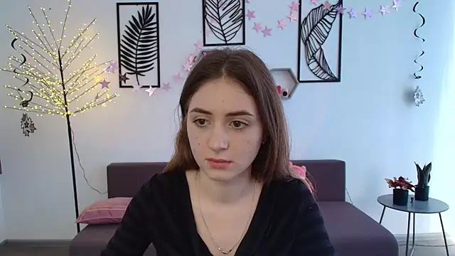 Snapshot of LilyHaart chatting on 18, 3, 2025 LilyHaart online show from 18, 3, 2025