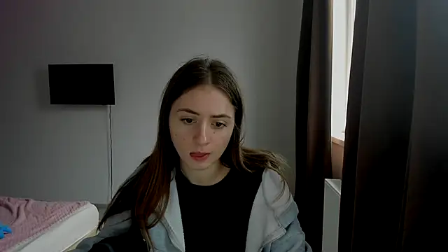 Snapshot of LilyHaart chatting on 20, 11, 2025 LilyHaart online show from 20, 11, 2025