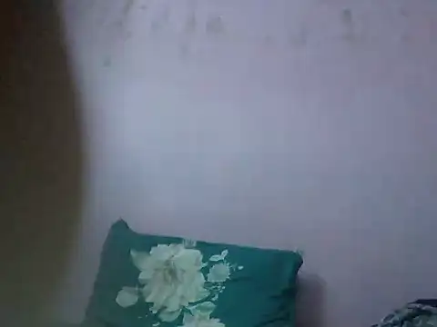 Snapshot of pramanx23 chatting on 12, 9, 2025 pramanx23 online show from 12, 9, 2025