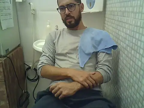 Snapshot of pdasgyn chatting on 29, 10, 2025 pdasgyn online show from 29, 10, 2025