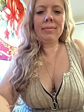 Irina3718 online show from 15, 5, 2026