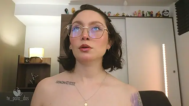 Snapshot of Te_para_2 chatting on 10, 9, 2025 Te para 2 online show from 10, 9, 2025