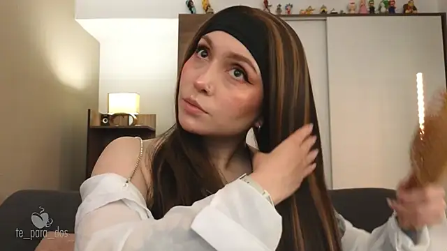 Snapshot of Te_para_2 chatting on 19, 10, 2025 Te para 2 online show from 19, 10, 2025