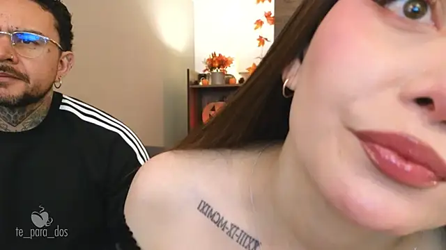 Snapshot of Te_para_2 chatting on 23, 10, 2025 Te para 2 online show from 23, 10, 2025