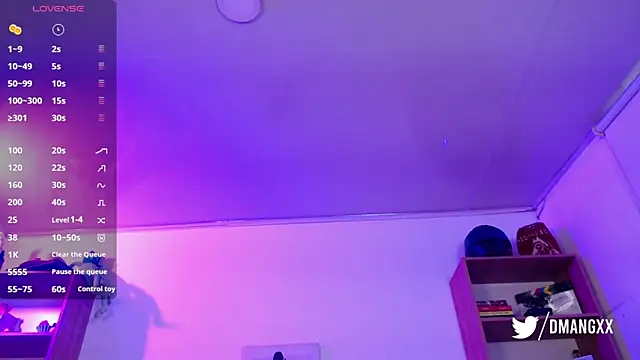 Snapshot of Soy_mangx chatting on 18, 10, 2025 Soy mangx online show from 18, 10, 2025