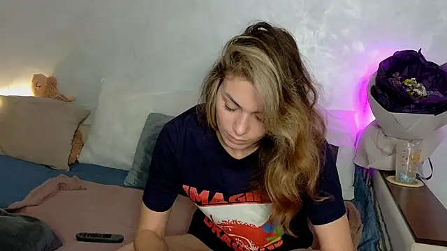 SweetDarling7 online show from 3, 12, 2025