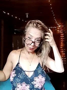 Lady Lolla11 online show from 19, 3, 2026