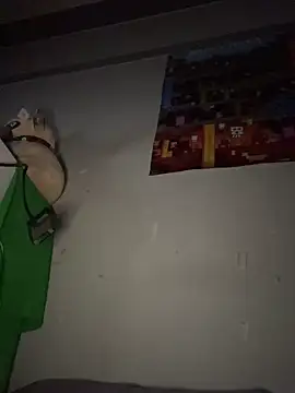 Snapshot of twink69Finger chatting on 24, 11, 2025 twink69Finger online show from 24, 11, 2025