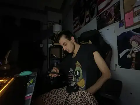 Snapshot of twink69Finger chatting on 30, 11, 2025 twink69Finger online show from 30, 11, 2025