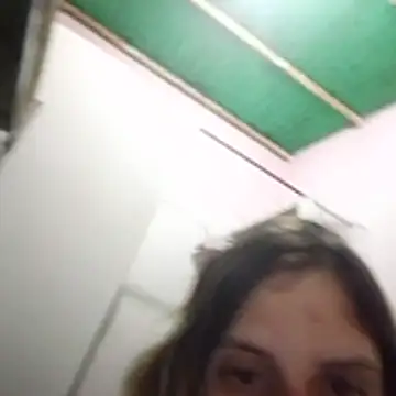 Snapshot of VictoriaLuxe chatting on 8, 4, 2026 VictoriaLuxe online show from 8, 4, 2026