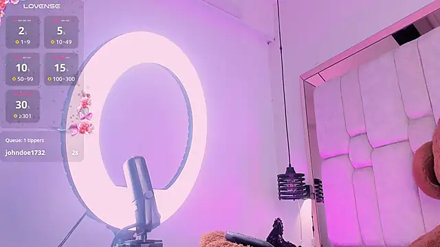 Snapshot of Daia_Ortiz chatting on 21, 10, 2025 Daia Ortiz online show from 21, 10, 2025