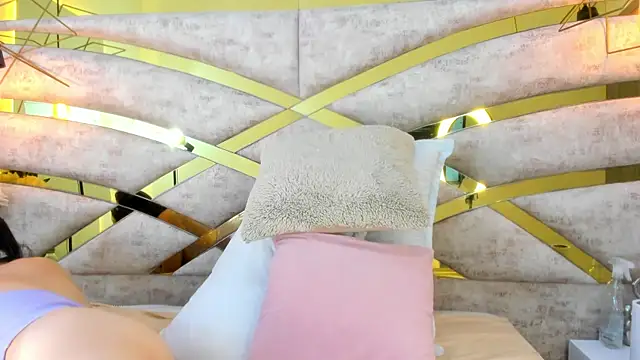 Sofiia Rossee  online show from 8, 1, 2026