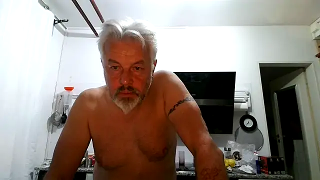 Berg Boy online show from 8, 7, 2026
