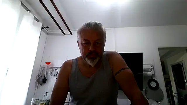 Berg Boy online show from 11, 7, 2026