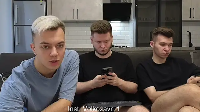 Snapshot of boys_sobolisha chatting on 19, 10, 2025 boys sobolisha online show from 19, 10, 2025