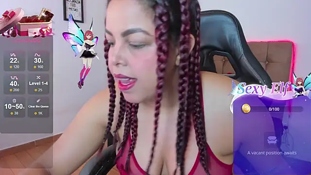 Mehlany Moretz online show from 17, 12, 2025