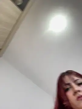 Ivelleee  online show from 5, 6, 2026