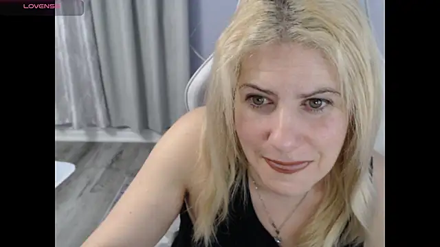 BellaStar84 online show from 18, 11, 2025