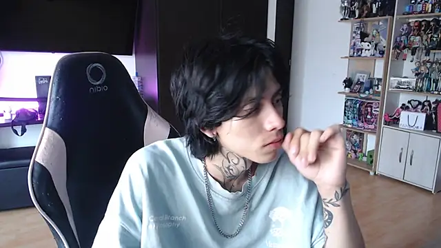 xIce Boy online show from 5, 12, 2025