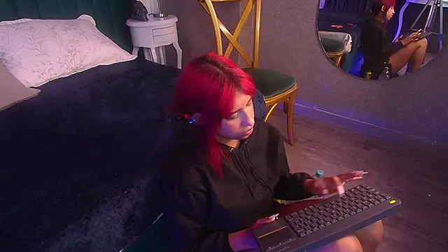 Karin Ks online show from 20, 3, 2025