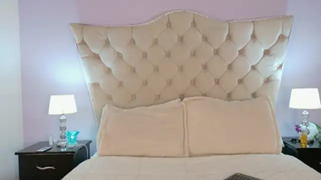 Snapshot of CarolineNasty chatting on 22, 10, 2025 CarolineNasty online show from 22, 10, 2025