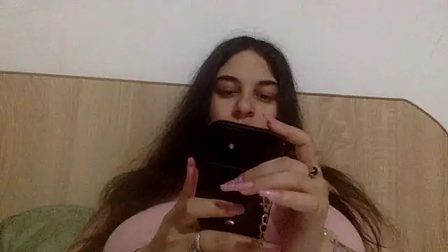 Snapshot of Veramaia chatting on 16, 5, 2026 Veramaia online show from 16, 5, 2026