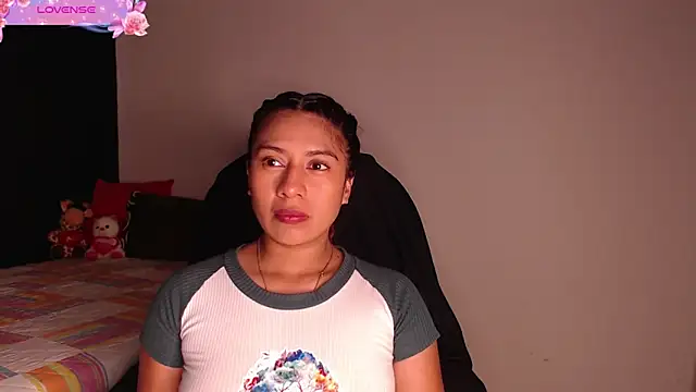 Snapshot of yes0225 chatting on 6, 10, 2025 yes0225 online show from 6, 10, 2025