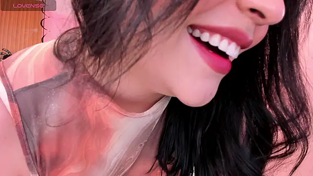 eva sainnt online show from 15, 10, 2025