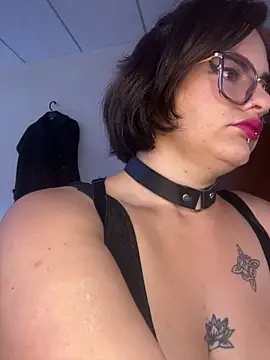 Snapshot of Mistress_Niky_ chatting on 29, 5, 2026 Mistress Niky online show from 29, 5, 2026