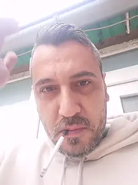 yourflowerpink online show from 18, 12, 2025