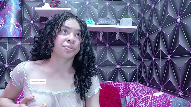 Snapshot of Tracy_KS chatting on 15, 9, 2025 Tracy KS online show from 15, 9, 2025