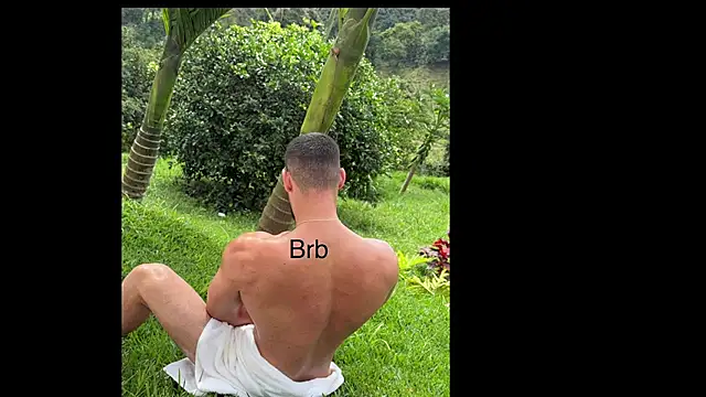 Snapshot of chris_blake__ chatting on 12, 3, 2025 chris blake online show from 12, 3, 2025