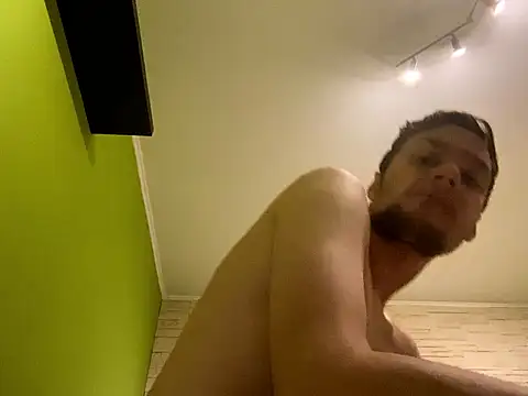 Snapshot of YoungTopGuy chatting on 5, 12, 2025 YoungTopGuy online show from 5, 12, 2025