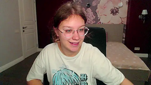 AngelinaLow online show from 19, 3, 2025