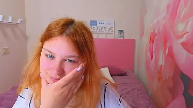 AngelinaLow online show from 18, 4, 2026