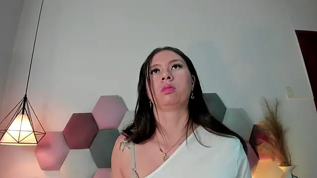 Snapshot of BeckyVidal chatting on 13, 9, 2025 BeckyVidal online show from 13, 9, 2025