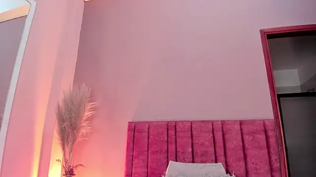 Snapshot of BeckyVidal chatting on 6, 1, 2026 BeckyVidal online show from 6, 1, 2026