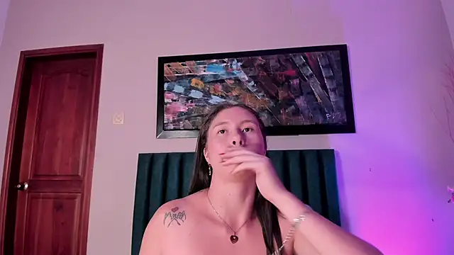 Snapshot of BeckyVidal chatting on 8, 1, 2026 BeckyVidal online show from 8, 1, 2026