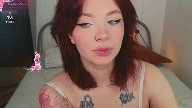 Snapshot of Forget__Me__Nots chatting on 16, 11, 2025 Forget Me Nots online show from 16, 11, 2025