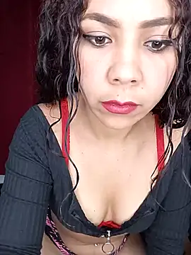 Snapshot of Zafiiiro_ chatting on 16, 3, 2025 Zafiiiro online show from 16, 3, 2025