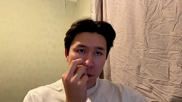 Snapshot of aliktasty chatting on 17, 12, 2025 aliktasty online show from 17, 12, 2025