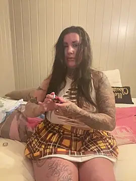 Badgyalbella online show from 11, 4, 2026