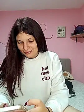 Snapshot of MeCherryy chatting on 27, 9, 2025 MeCherryy online show from 27, 9, 2025