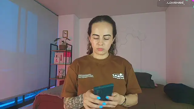 Snapshot of Sairy_ chatting on 8, 6, 2026 Sairy online show from 8, 6, 2026