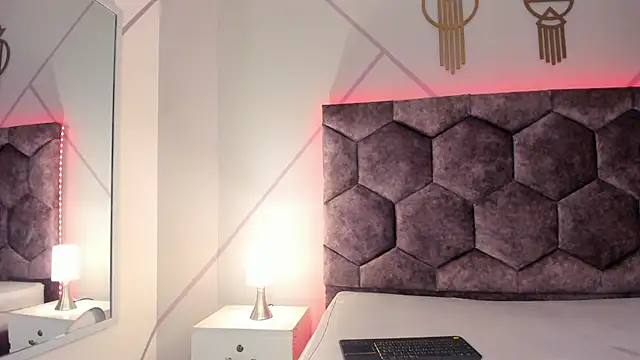 Snapshot of Chloe_Durand_ chatting on 16, 3, 2025 Chloe Durand online show from 16, 3, 2025